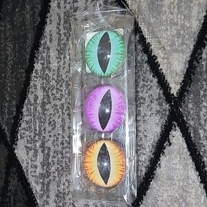 DRAGON EYEBALL DECOR SET OF 3 PRICE FIRM